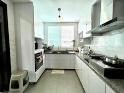 Balmoral 8 (D10), Condominium #452223251